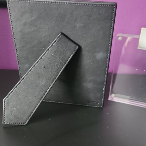 Coach Clear Acrylic Photo Frames with Black and White Accents - Picture 5 of 8